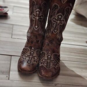 Brown Western Boots with Cross Design